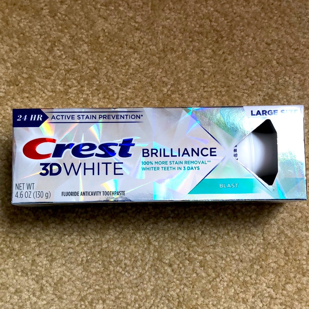 CREST 3D White BRILLIANCE